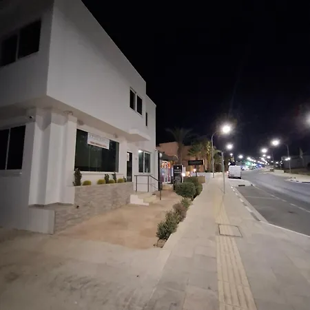 Modern Sea View Central Apartments Peyia * Peyia