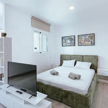 Modern Sea View *