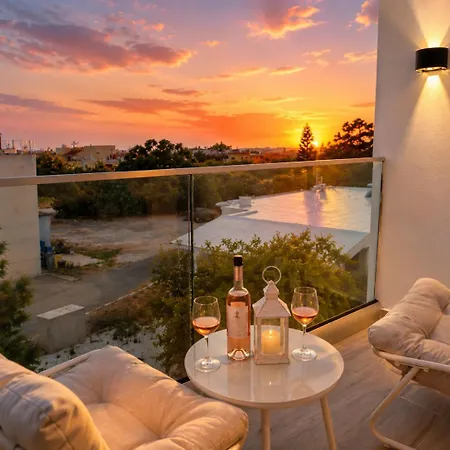 Apartment Modern Sea View *
