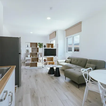 Apartment Modern Sea View By Goesa Peyia
