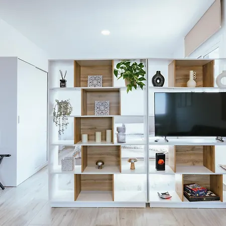 Modern Sea View By Goesa Appartamento