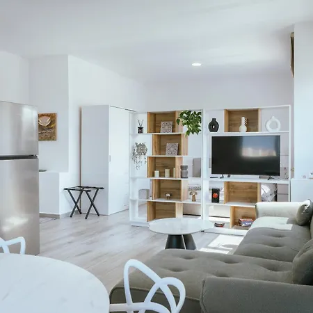 Modern Sea View By Goesa Appartamento Peyia
