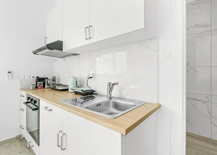 Modern Sea View アパート ペイヤ